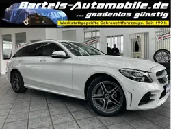 Weiß Gebraucht 2018 Mercedes C200 AMG line Kombi | 19.900 € (Guter Preis)