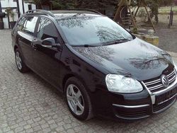 Schwarz Gebraucht 2008 VW Golf VI Trendline Kleinwagen | 5.599 € (Etwas zu teuer)