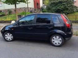Schwarz Gebraucht 2002 Ford Fiesta Kleinwagen | 700 € (Fairer Preis)
