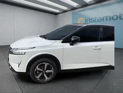 Weiß Gebraucht 2022 Nissan Qashqai SUV | 24.899 € (Guter Preis)
