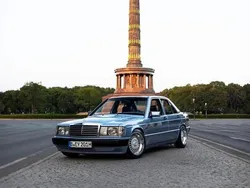 Blau Gebraucht 1991 Mercedes 190 Limousine | 7.999 €
