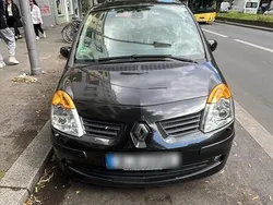 Schwarz Gebraucht 2006 Renault Modus Initiale Paris Van / Kleinbus | 1.750 €