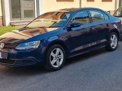 Blau Gebraucht 2013 VW Jetta Highline Limousine | 6.950 € (Fairer Preis)