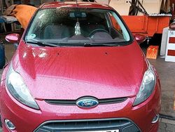 Rot Gebraucht 2009 Ford Fiesta Kleinwagen | 3.490 € (Fairer Preis)