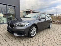 Grau Gebraucht 2019 BMW 120 Advantage Kleinwagen | 21.500 € (Fairer Preis)