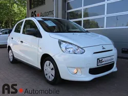 Weiß Gebraucht 2016 Mitsubishi Space Star Diamant Edition Limousine | 5.990 € (Fairer Preis)