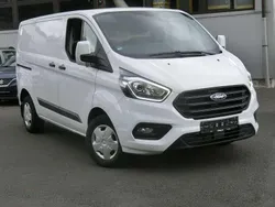 Frost weiß Gebraucht 2020 Ford Transit Custom Trend Van / Kleinbus | 19.998 € (Superpreis)