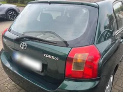 Grün Gebraucht 2003 Toyota Corolla Kleinwagen | 2.450 € (Fairer Preis)