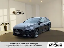 Agate black Gebraucht 2024 Ford Focus ST-Line Kombi | 23.639 € (Superpreis)