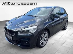 Schwarz Gebraucht 2016 BMW 220 Active Tourer Performance Van / Kleinbus | 17.450 € (Fairer Preis)