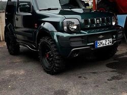 Grün Gebraucht 2009 Suzuki Jimny SUV | 13.999 €