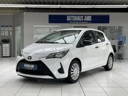 Super white 2 Gebraucht 2018 Toyota Yaris Basis Kleinwagen | 9.600 € (Fairer Preis)
