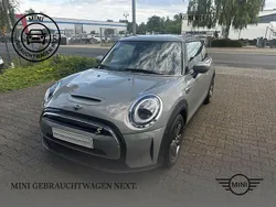 Metallic) (grau Gebraucht 2022 Mini Cooper SE Essential Kleinwagen | 16.460 € (Superpreis)