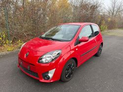 Rot Gebraucht 2006 Renault Twingo Kleinwagen | 1.990 €