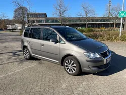 Grau Gebraucht 2007 VW Touran Van / Kleinbus | 3.200 € (Fairer Preis)
