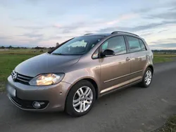 Beige Gebraucht 2013 VW Golf VII Match Limousine | 9.900 € (Fairer Preis)