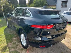 Schwarz Gebraucht 2019 Jaguar F-Pace Prestige SUV | 18.350 €