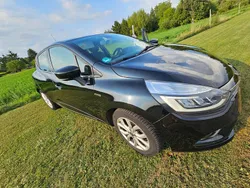 Schwarz Gebraucht 2018 Renault Clio IV Intens Kleinwagen | 12.000 € (Etwas zu teuer)