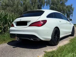 Weiß Gebraucht 2017 Mercedes CLA220 Urban Limousine | 18.999 € (Fairer Preis)