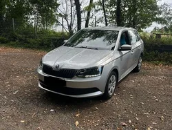 Silber Gebraucht 2018 Skoda Fabia Ambition Kombi | 11.000 € (Guter Preis)