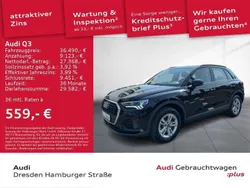 Mythosschwarz metallic Gebraucht 2024 Audi Q3 Basis SUV | 36.490 € (Superpreis)