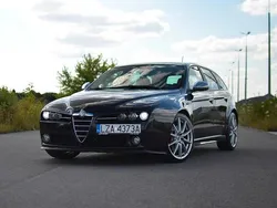 Schwarz Gebraucht 2008 Alfa Romeo 159 Ti Kombi | 4.800 € (Superpreis)