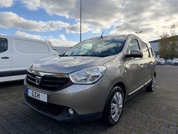 Grau Gebraucht 2014 Dacia Lodgy Prestige Van / Kleinbus | 2.990 €