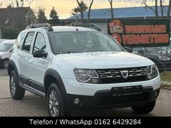 Weiß Gebraucht 2015 Dacia Duster Lauréate SUV | 5.990 € (Guter Preis)
