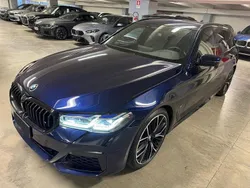 Blau Gebraucht 2021 BMW 530 Performance Kombi | 23.999 € (Superpreis)