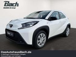 Weiß Neu 2025 Toyota Aygo X Play SUV | 18.370 € (Fairer Preis)