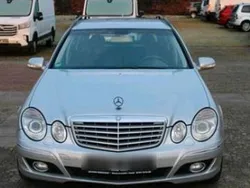 Silber Gebraucht 2025 Mercedes E320 Kombi | 6.450 €