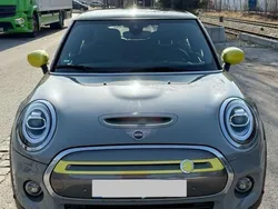 Grau Gebraucht 2020 Mini Cooper SE Kleinwagen | 15.299 € (Fairer Preis)