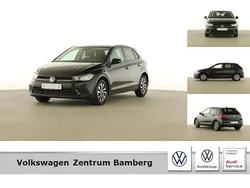 Schwarz Gebraucht 2023 VW Polo Life Kleinwagen | 19.880 € (Guter Preis)