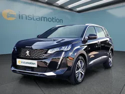 Schwarz Gebraucht 2023 Peugeot 5008 Allure Van / Kleinbus | 32.699 € (Teuer)
