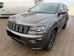 Grau Gebraucht 2017 Jeep Grand Cherokee Limited SUV | 18.950 € (Guter Preis)