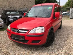 Rot Gebraucht 2010 Opel Combo Basis Van / Kleinbus | 1.950 € (Guter Preis)