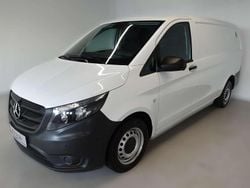 Arktikweiss Gebraucht 2021 Mercedes Vito Van / Kleinbus | 17.490 € (Guter Preis)