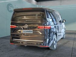 Schwarz Gebraucht 2025 VW T7 Van | 67.549 €