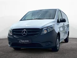 Weiß Gebraucht 2018 Mercedes Vito Van / Kleinbus | 20.980 € (Guter Preis)