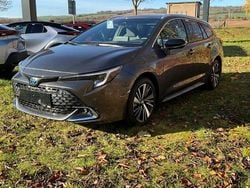 Marlingrau metallic Neu 2025 Toyota Corolla Kombi | 32.190 € (Superpreis)