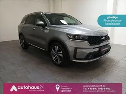 Grau Gebraucht 2022 Kia Sorento Platinum SUV | 36.970 € (Etwas zu teuer)