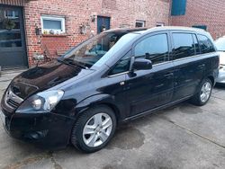 Schwarz Gebraucht 2011 Opel Zafira Van / Kleinbus | 2.500 € (Guter Preis)