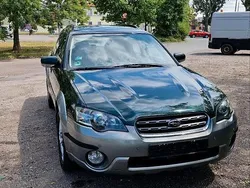 Grün Gebraucht 2004 Subaru Outback SUV | 6.500 € (Teuer)