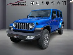 Blau Neu 2025 Jeep Wrangler Sahara SUV | 66.950 € (Etwas zu teuer)