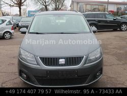 Schwarz Gebraucht 2013 Seat Alhambra Reference Van / Kleinbus | 7.699 € (Fairer Preis)