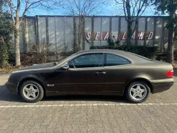 Schwarz Gebraucht 2001 Mercedes CLK200 Elegance Coupé | 1.950 € (Superpreis)