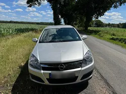 Silber Gebraucht 2006 Opel Astra Classic Limousine | 4.000 €