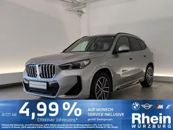 Spacesilber metallic Gebraucht 2024 BMW X1 M Sport SUV | 52.470 € (Fairer Preis)