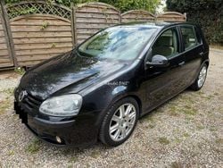 Blackmagic Gebraucht 2004 VW Golf V Comfortline Limousine | 1.990 € (Etwas zu teuer)