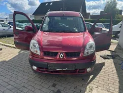 Rot cerise Gebraucht 2005 Renault Kangoo Van / Kleinbus | 2.190 € (Fairer Preis)
